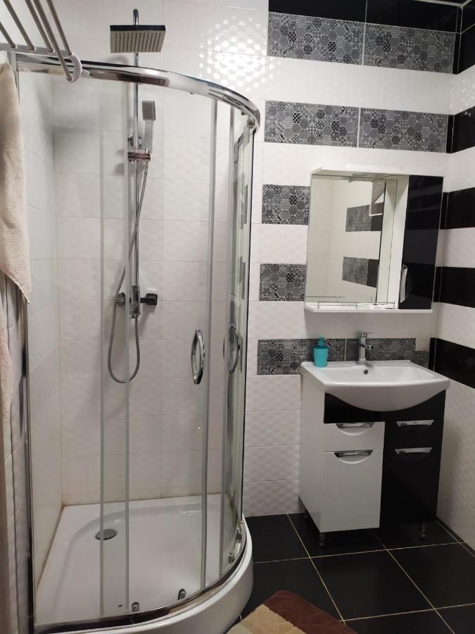 Mini Hotel Business Class Кривой Рог Экстерьер фото